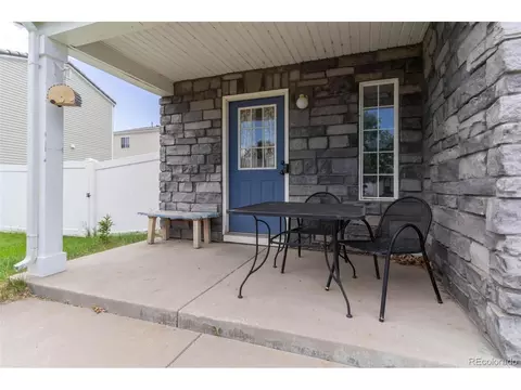 18658 E 41st Ave, Denver, CO 80249 photo 2