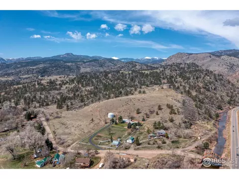 2169 Apple Valley Rd, Lyons, CO 80540 photo 2