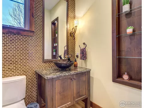 5565 Far View Ct, Windsor, CO 80550 photo 9