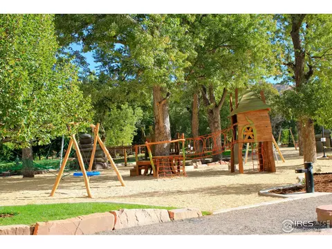 325 Flint Gulch Rd, Lyons, CO 80540 photo 38