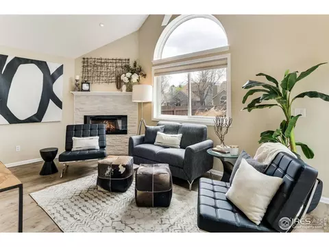 4818 Macintosh Pl, Boulder, CO 80301 photo 2