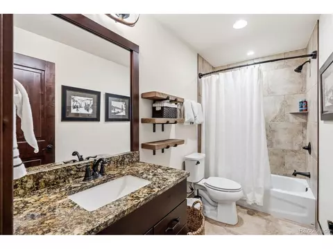 Bath - 59 Erickson Loop, Dillon, CO 80435 photo 4 of 5