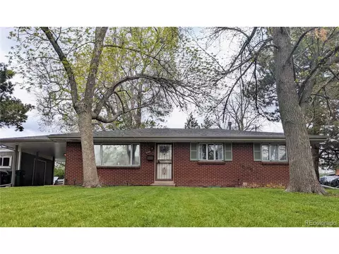 524 Moline St, Aurora, CO 80010
