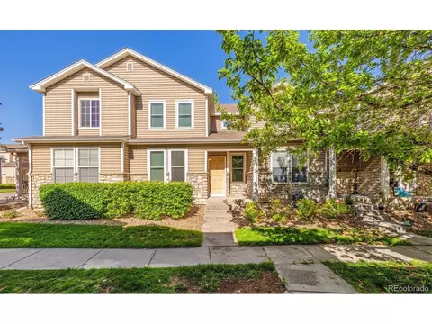 9758 Laredo St #27D, Commerce City, CO 80022