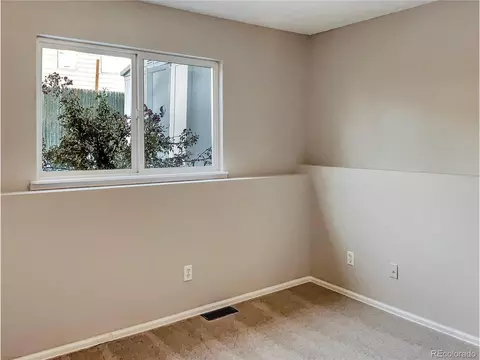 4860 Duluth Ct, Denver, CO 80239 photo 14