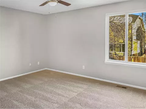 4860 Duluth Ct, Denver, CO 80239 photo 11