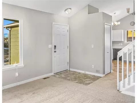4860 Duluth Ct, Denver, CO 80239 photo 9