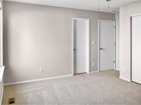 4860 Duluth Ct, Denver, CO 80239 photo 19