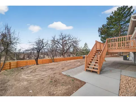 Exterior - 4423 Alberta Ct, Boulder, CO 80301 photo 3 of 5