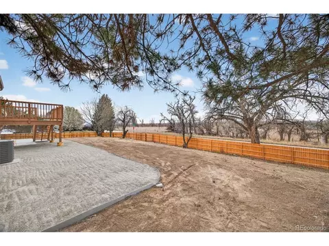 Exterior - 4423 Alberta Ct, Boulder, CO 80301 photo 4 of 5
