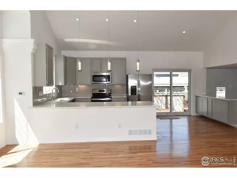 3303 Wright Cir, Boulder, CO 80301 photo 2
