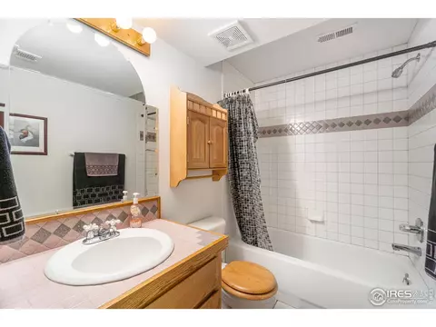 1502 Maple Dr, Berthoud, CO 80513 photo 22