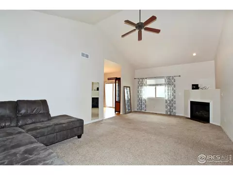 3203 69th Ave, Greeley, CO 80634 photo 2