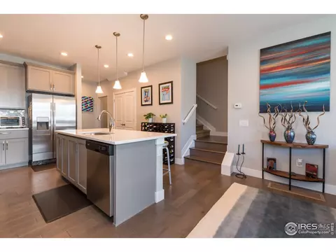 641 Robert St, Longmont, CO 80503 photo 9