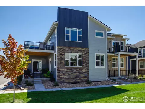 641 Robert St, Longmont, CO 80503 photo 1