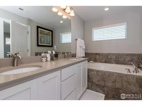 641 Robert St, Longmont, CO 80503 photo 16