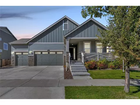 991 S De Gaulle Ct, Aurora, CO 80018