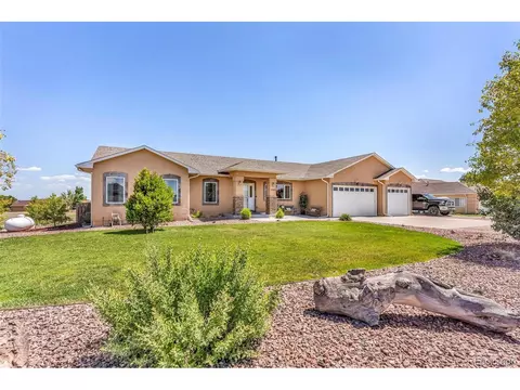 599 E Tanager Dr, Pueblo West, CO 81007