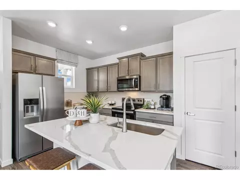 22292 E 7th Pl, Aurora, CO 80018 photo 13