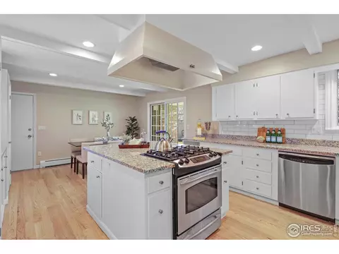 255 Mohawk Dr, Boulder, CO 80303 photo 13