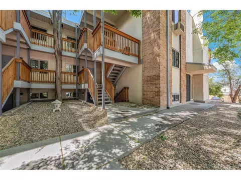 2835 S Monaco Pkwy #1-304, Denver, CO 80222