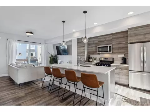 1068 Eaton St, Lakewood, CO 80214
