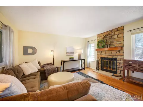 6241 Willow Ln, Boulder, CO 80301 photo 3