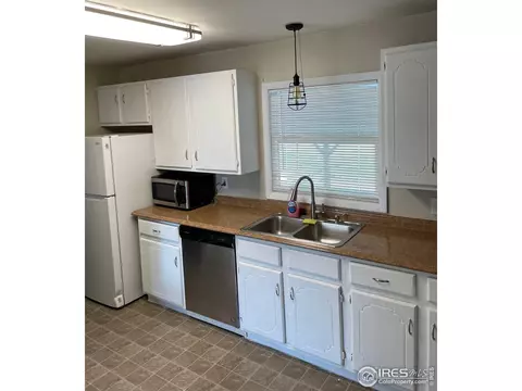 326 Delaware St, Sterling, CO 80751 photo 6