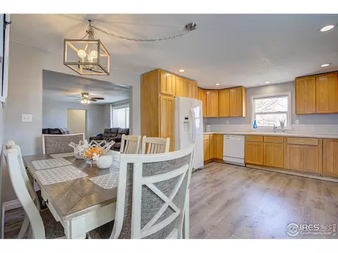 824 E 16th St, Greeley, CO 80631 photo 11