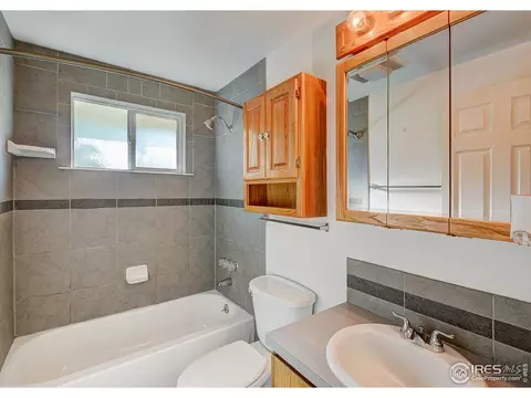1025 6th St, Berthoud, CO 80513 photo 22