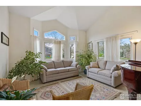 2303 Vineyard Pl, Boulder, CO 80304 photo 2