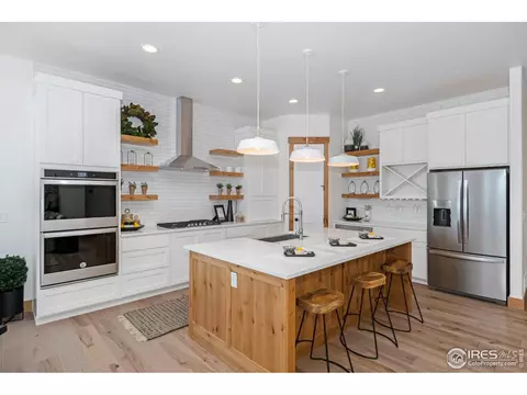 1901 Cloud Ct, Windsor, CO 80550 photo 2