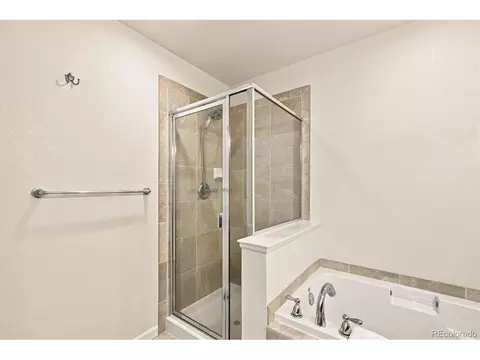 Bath - 8705 E 29th Pl, Denver, CO 80238 photo 3 of 4