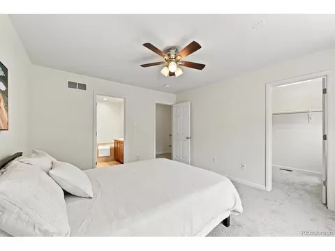 Bedroom - 8705 E 29th Pl, Denver, CO 80238 photo 4 of 8