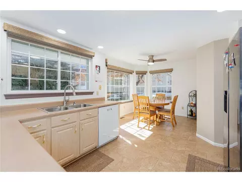 9322 Bauer Ct, Lone Tree, CO 80124 photo 11
