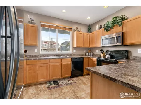 595 Cherryridge Dr, Windsor, CO 80550 photo 6