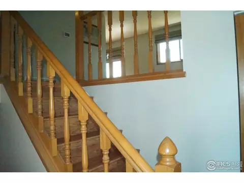 811 Holmes Pl, Berthoud, CO 80513 photo 5