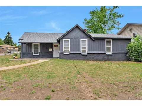 4595 S Fox St, Englewood, CO 80110