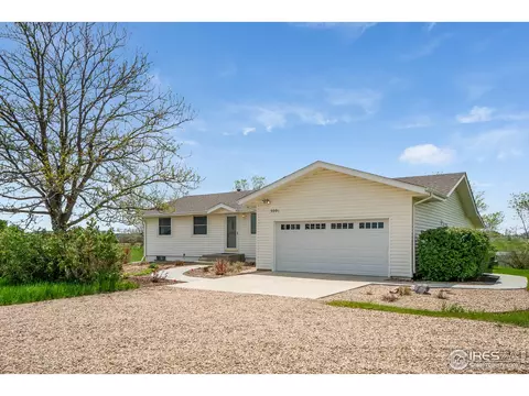 5001 Gary Dr, Berthoud, CO 80513 photo 2