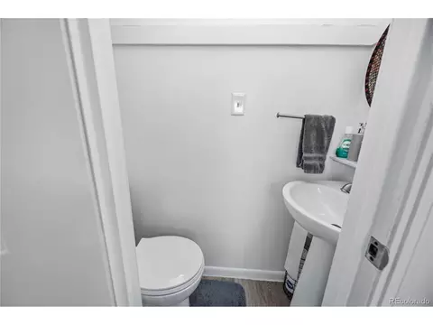 Bath - 4723 Everett Ct, Wheat Ridge, CO 80033 photo 1 of 2