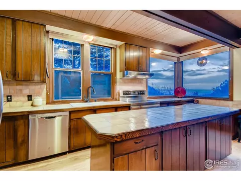 6325 Red Hill Rd, Boulder, CO 80302 photo 8