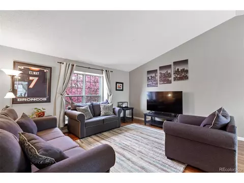 19838 E Brunswick Dr, Aurora, CO 80013 photo 6