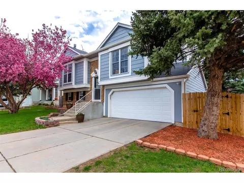 19838 E Brunswick Dr, Aurora, CO 80013 photo 2