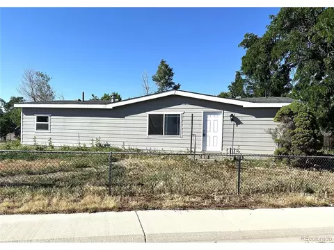1003 Glen Dale Cir, Dacono, CO 80514