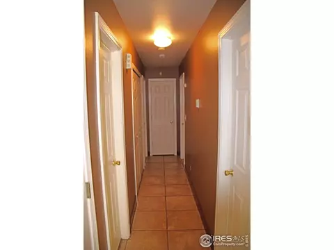 406 E 19th St, Greeley, CO 80631 photo 5