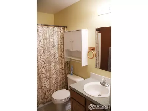 406 E 19th St, Greeley, CO 80631 photo 6