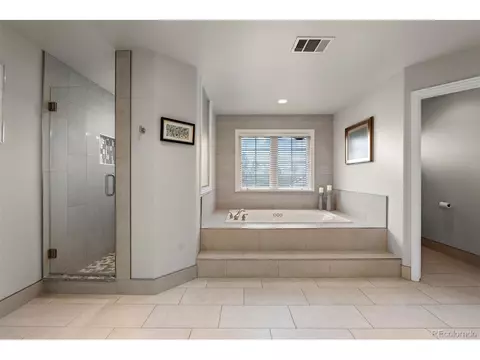 Bath - 15722 E Progress Dr, Centennial, CO 80015 photo 5 of 10