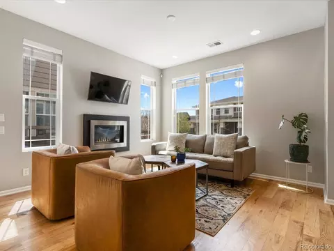 11049 E 28th Pl, Denver, CO 80238 photo 6