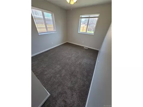 5552 Abilene St, Denver, CO 80239 photo 6