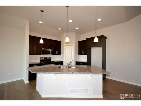 615 E Michigan Ave, Berthoud, CO 80513 photo 3